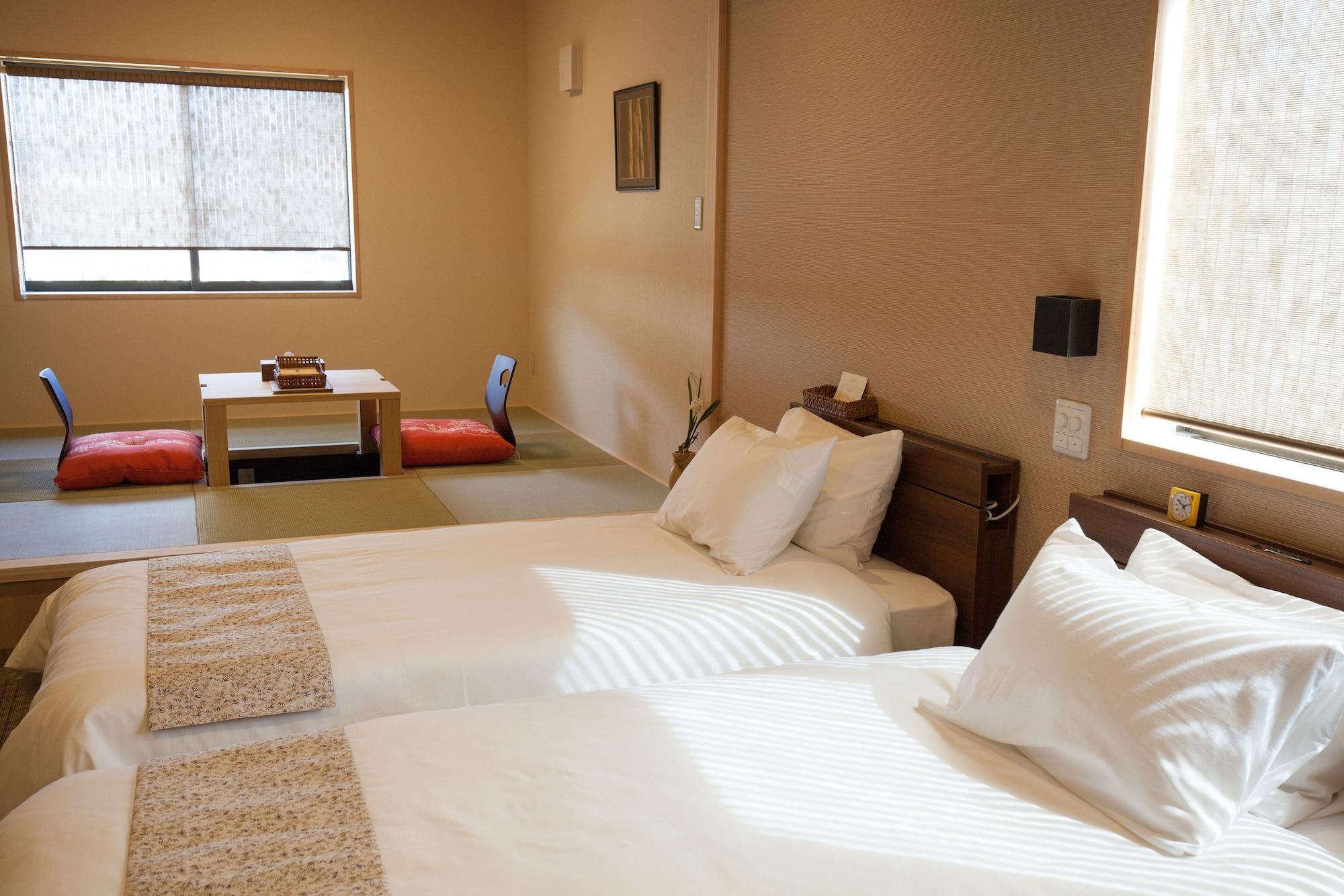 Kyoto Guest Inn Nagaokakyo Bagian luar foto
